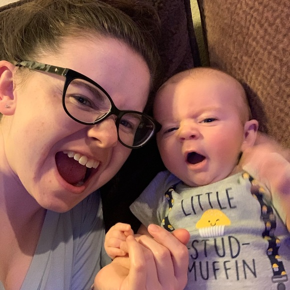 Meet your Posher, Kasey - Picture 4 of 4